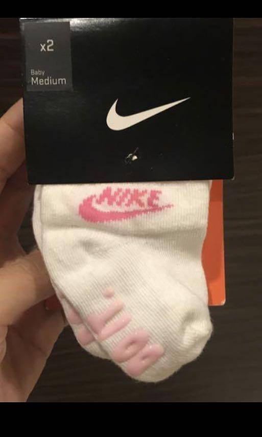 baby girl nike socks