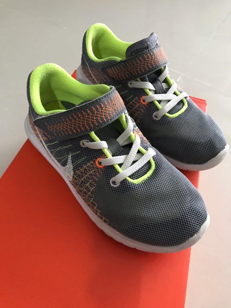 nike kids uk