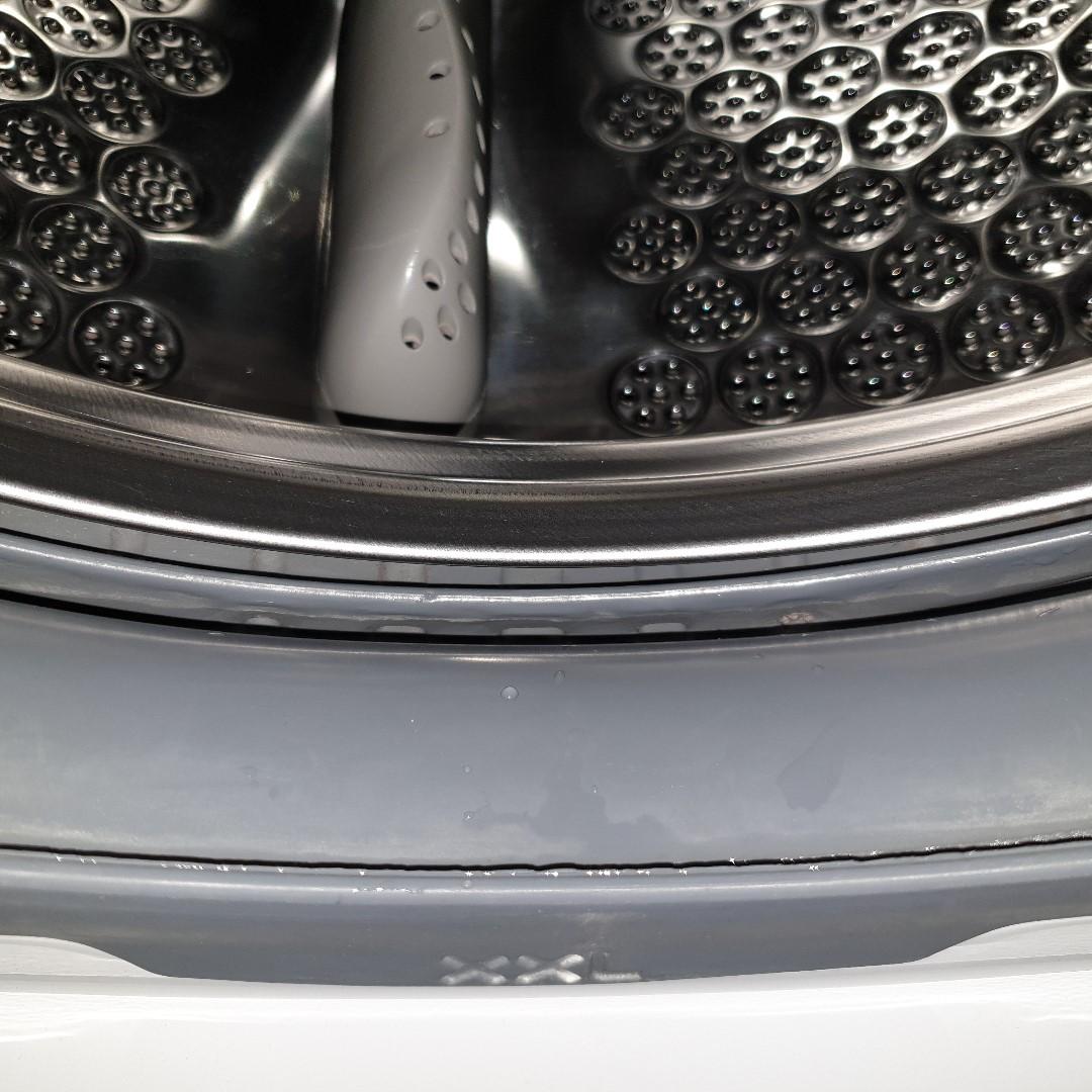 Perfect Cond. Electrolux EWF12732 7kg VapourCare Washing Machine w