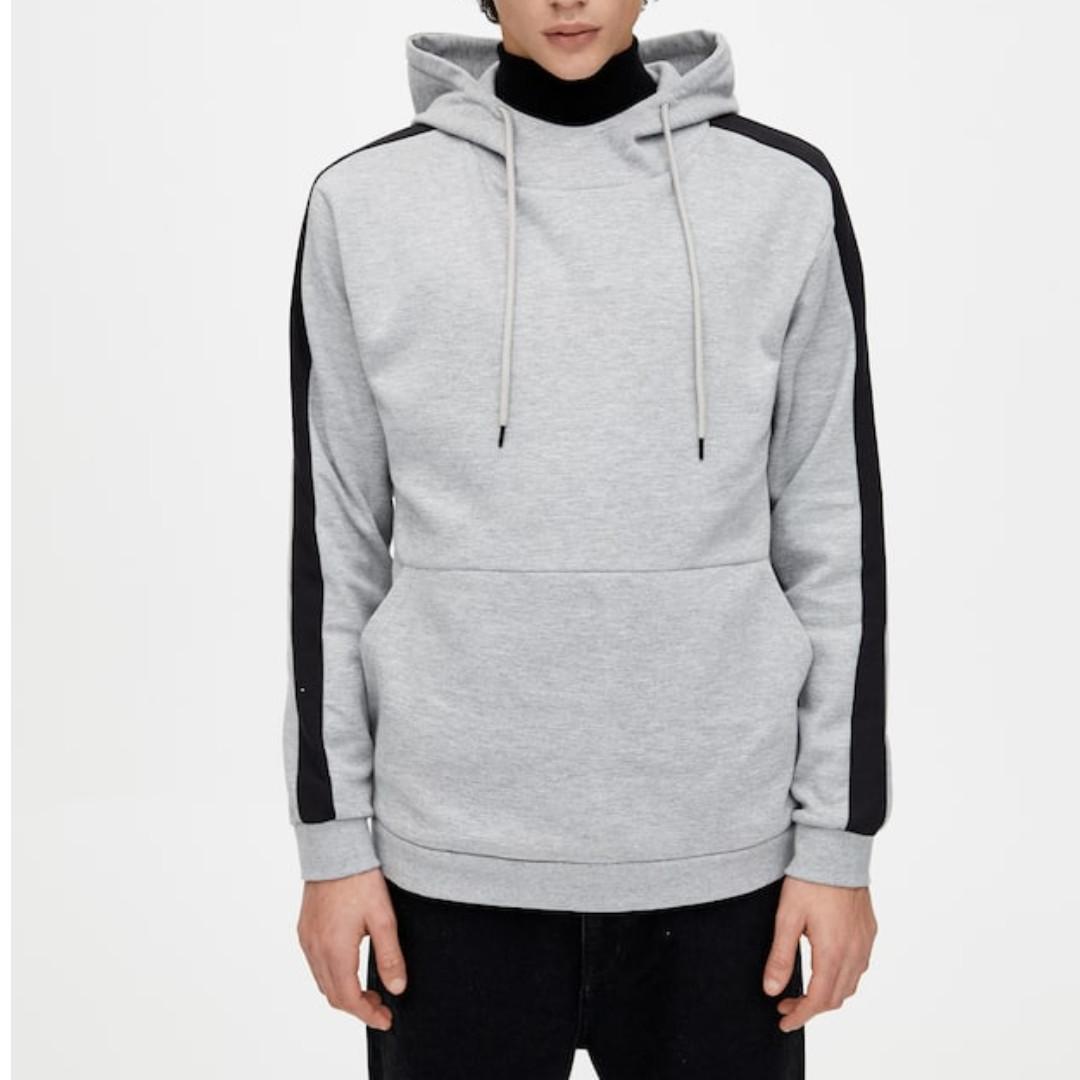 Hoodie with clearance side stripes