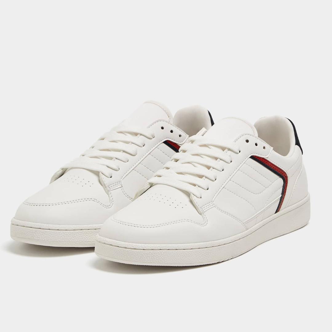 Pull Bear Sneakers Men S Fashion Footwear Sneakers On Carousell