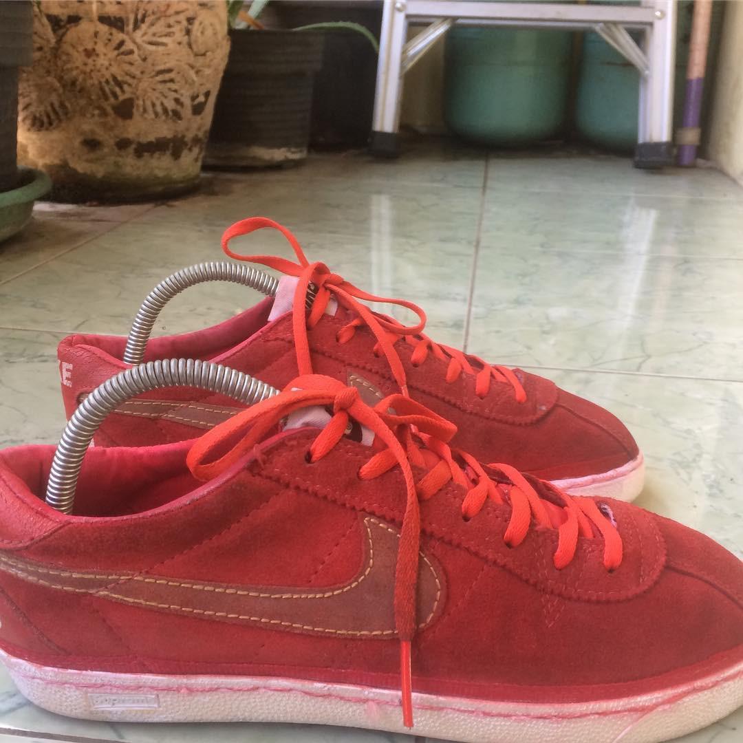 nike sb bruin supreme
