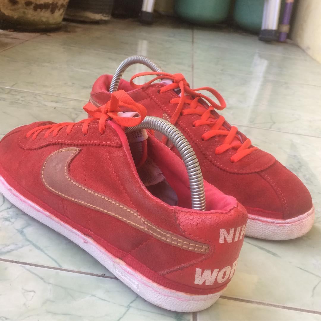 nike sb bruin supreme
