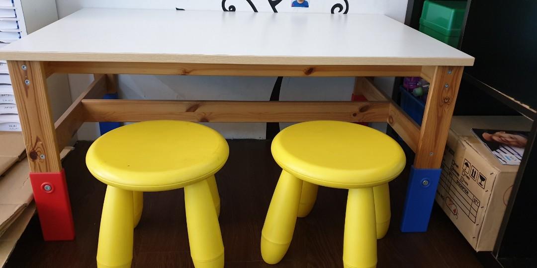 sturdy children's table and chairs