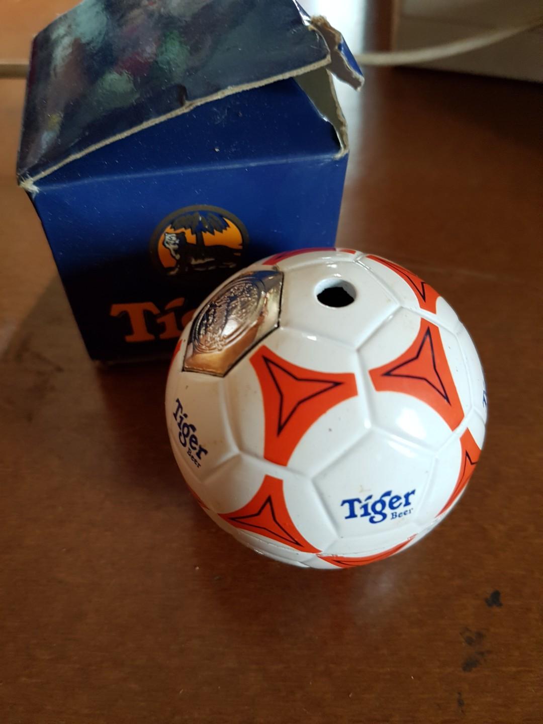 Tiger beer soccer ball lighter, Food & Drinks, Alcoholic Beverages on