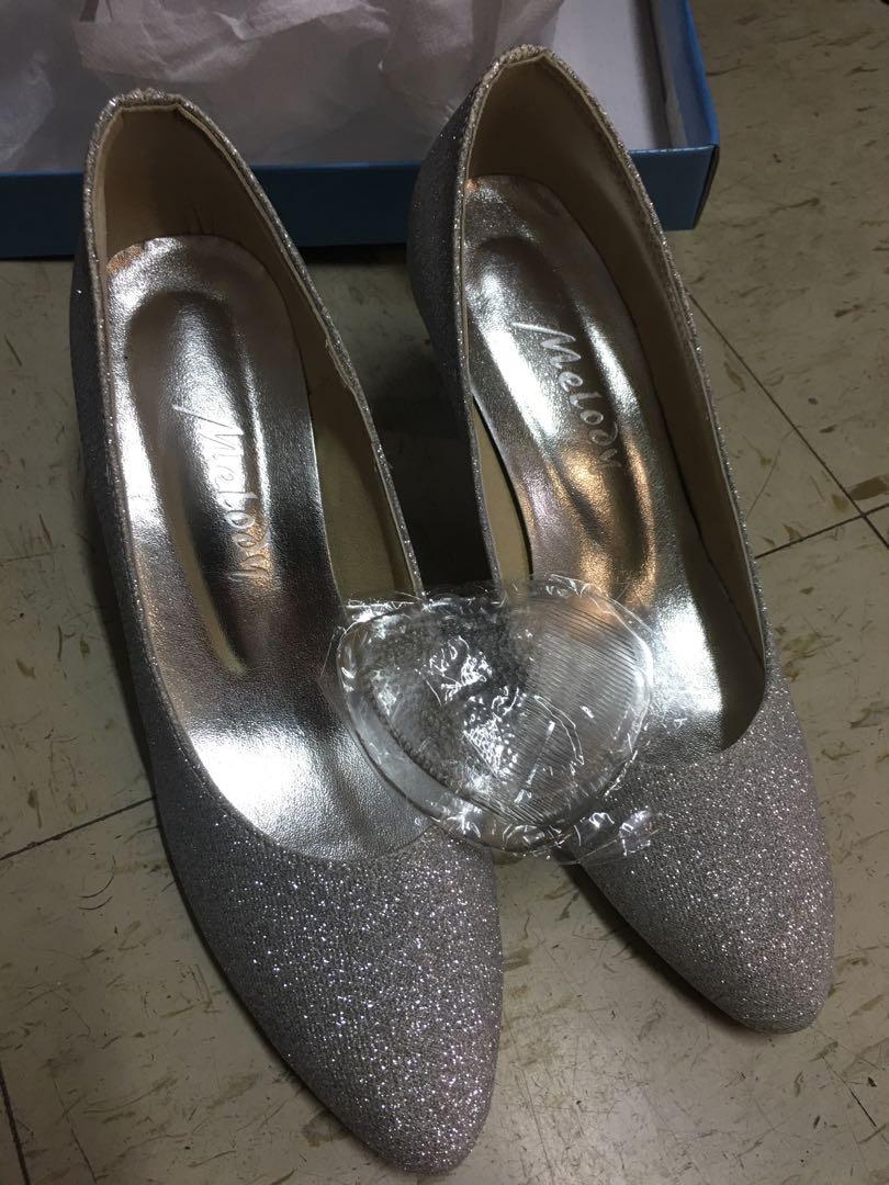 银色姊妹伴娘高跟鞋