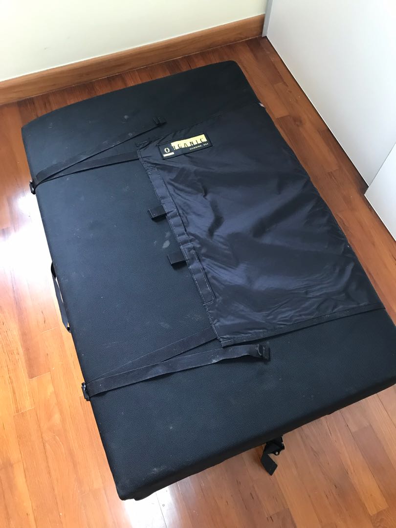 bouldering / climbing crush pad - organic, usa