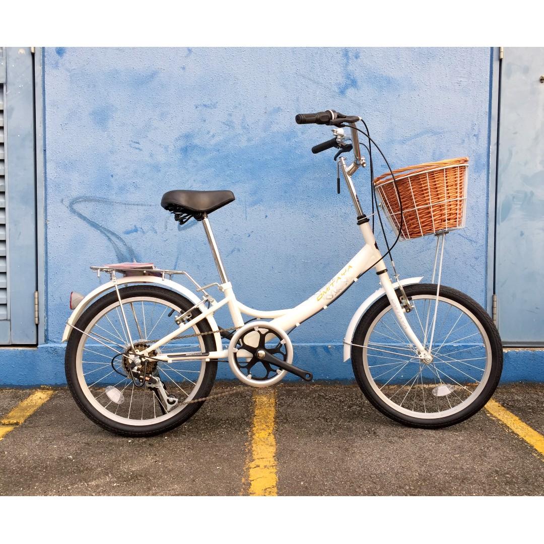 ladies bicycle with basket