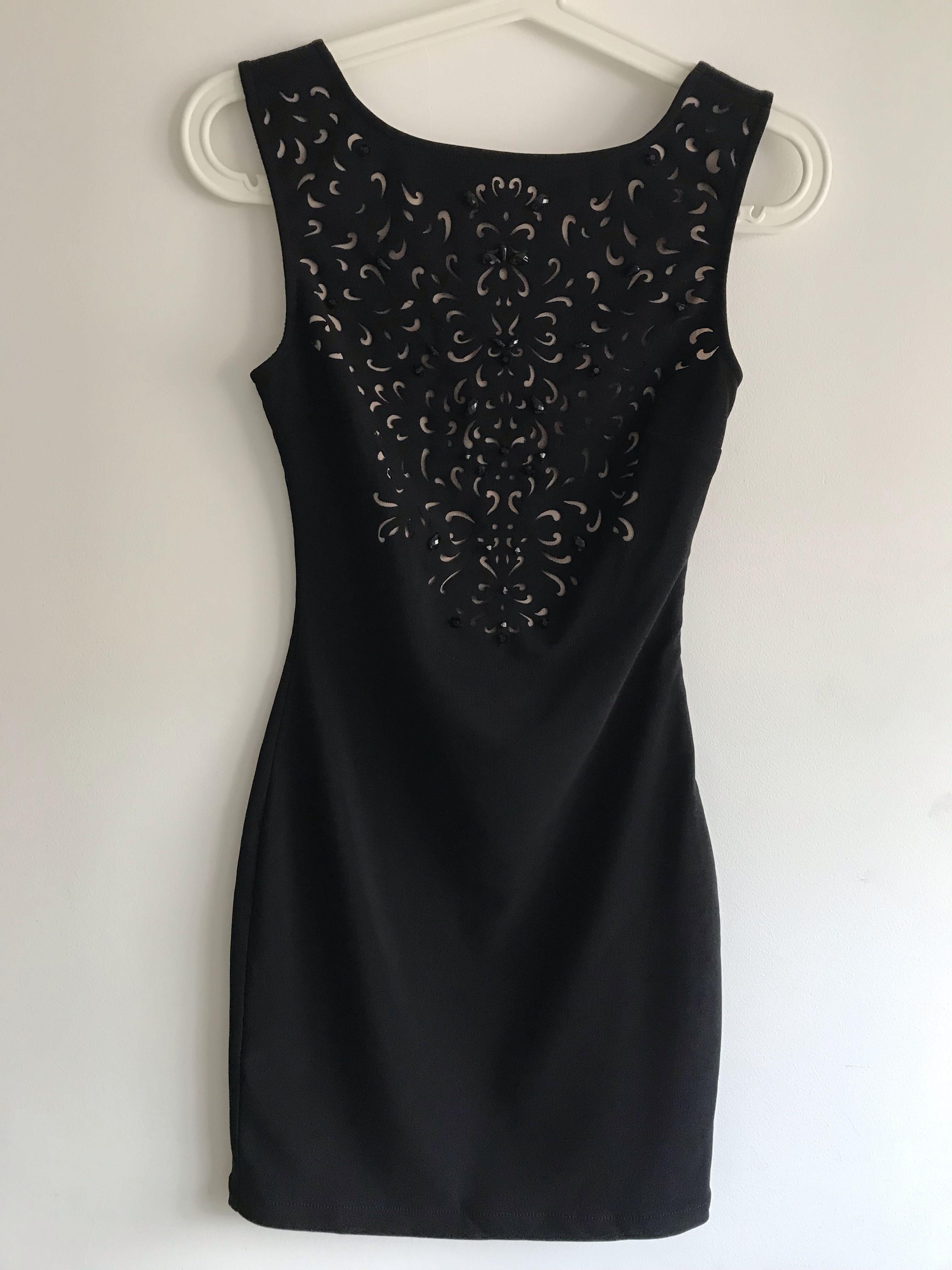 lipsy little black dress