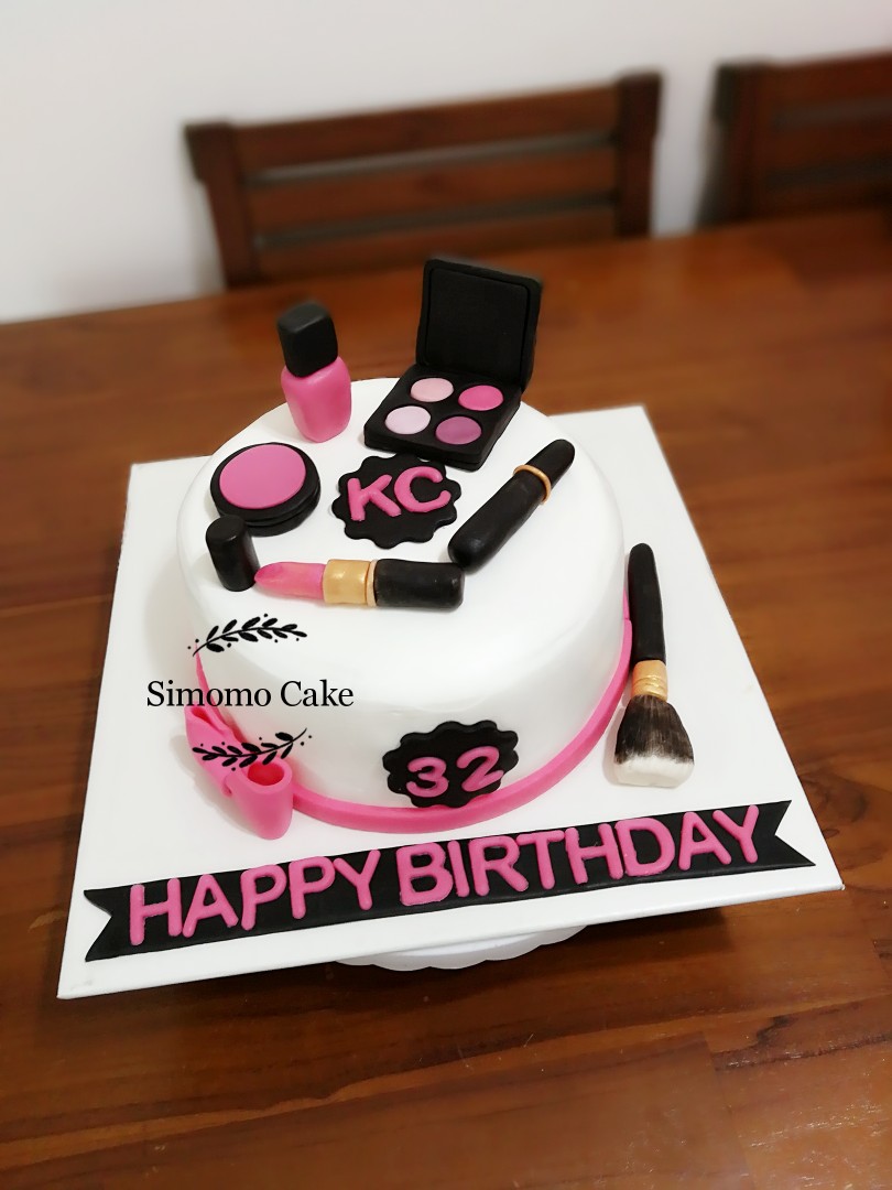 Makeup Cake Cosmetics Cakebirthday Cake Free Delivery Food