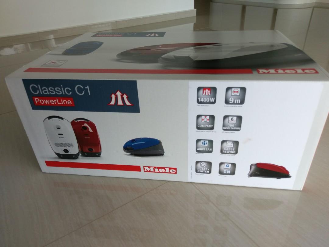 Miele Classic C1 PowerLine SBAD0 Autumn Red Vacuum Cleaner, TV & Home