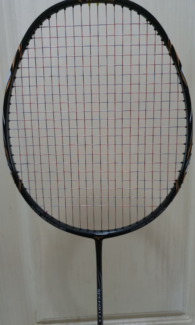 Mizuno racket speedflex 7.0 78g, Sports Equipment, Sports & Games