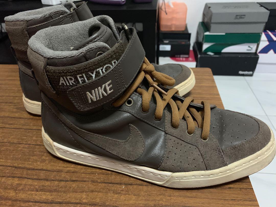 . administración pago Nike Air Flytop, Men's Fashion, Footwear, Sneakers on Carousell