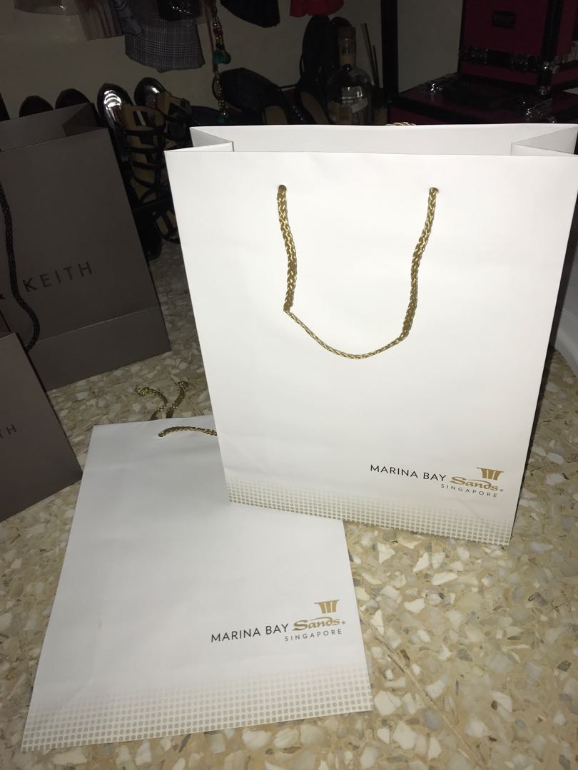 Paper Bag Marina Bay Sand Singapore Fesyen Wanita Tas Dompet Di Carousell