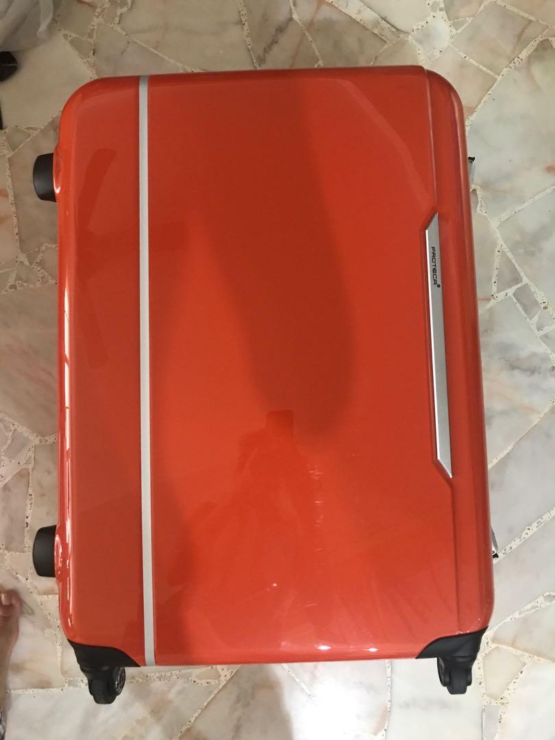 proteca suitcase