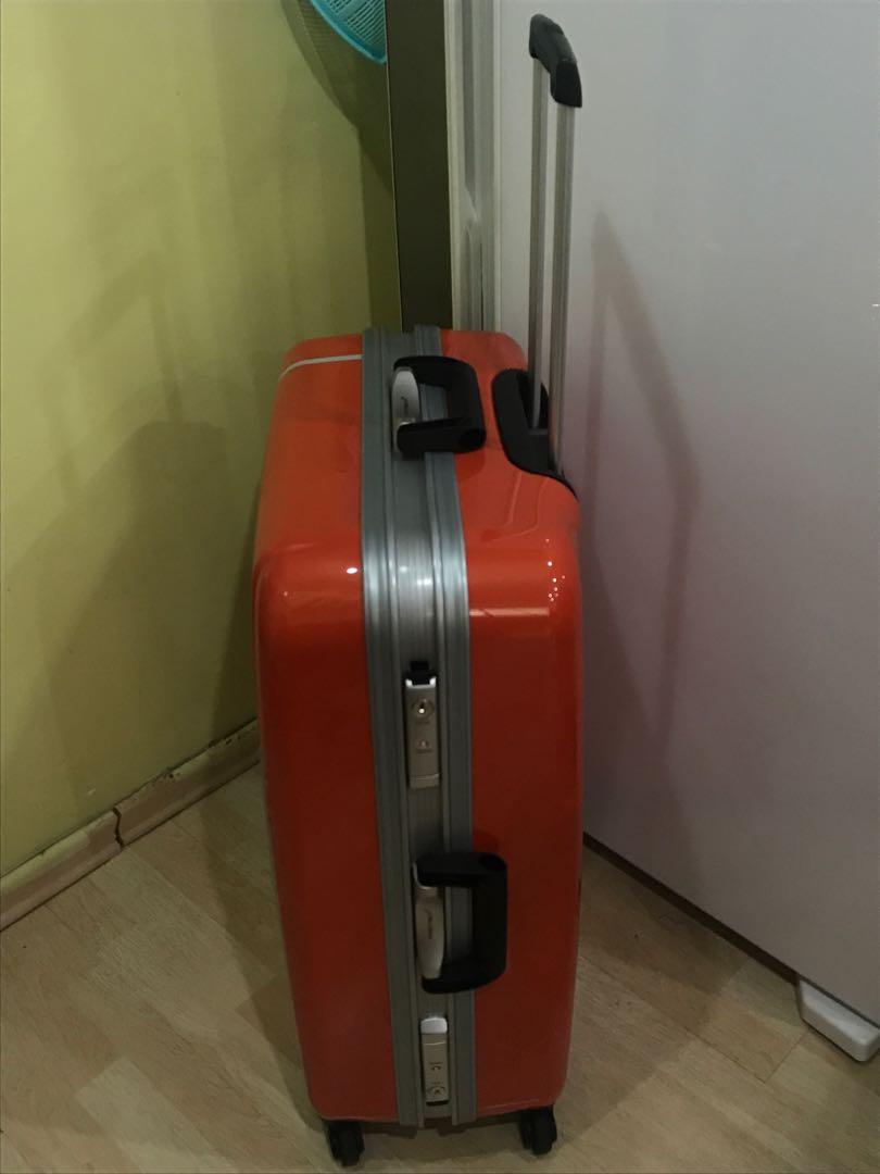 proteca luggage review