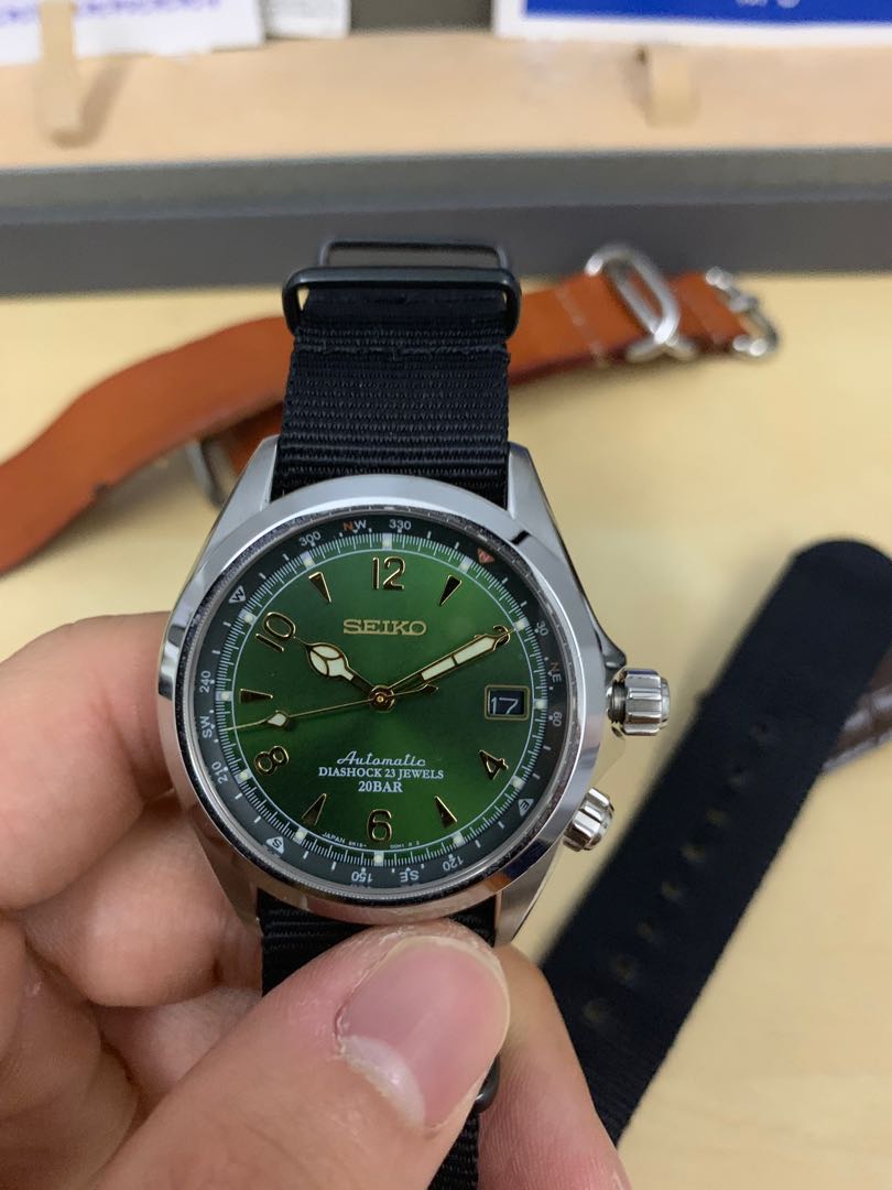Seiko Alpinist (discontinued) Green, Men's Fashion, Watches & Accessories,  Watches on Carousell