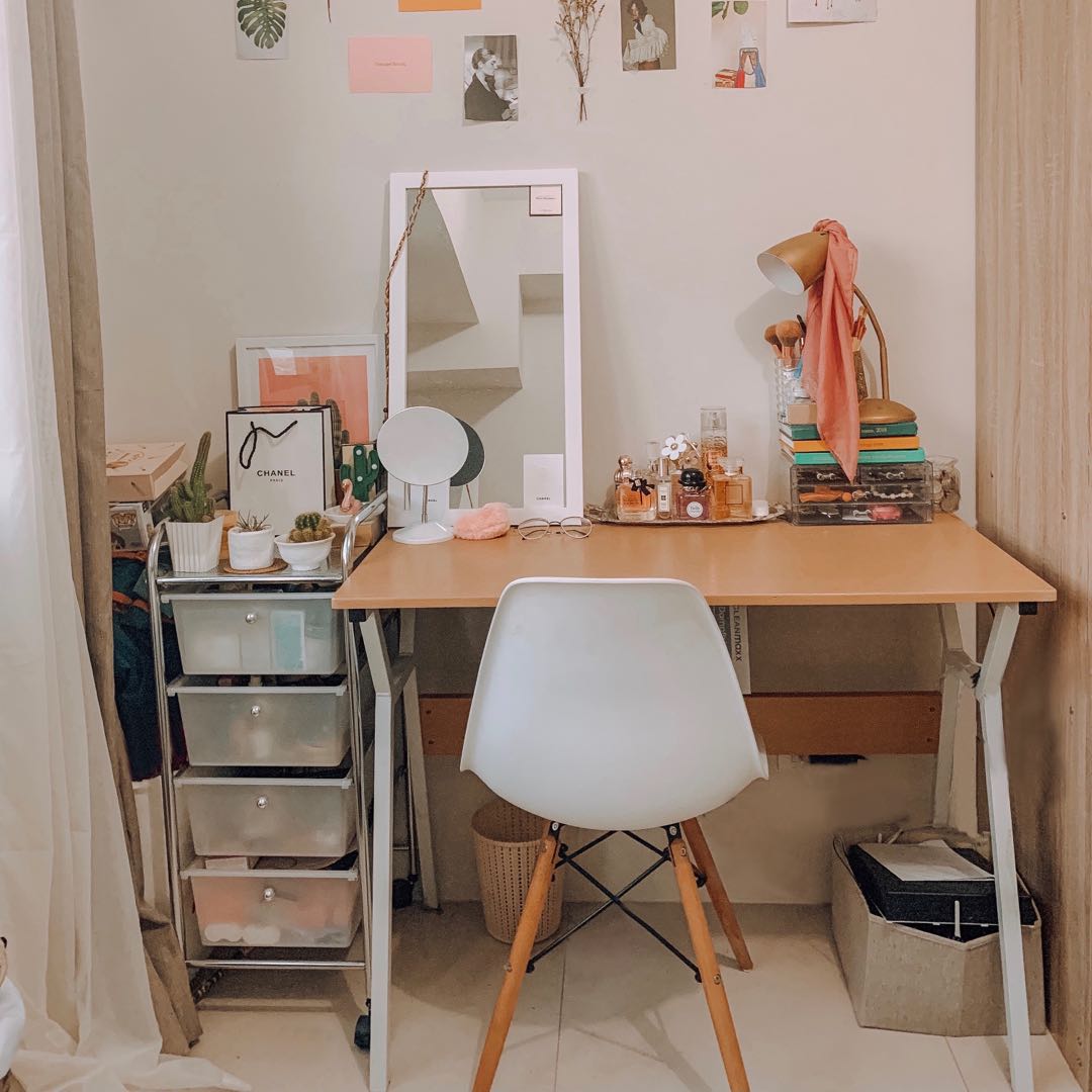 Study table store and vanity