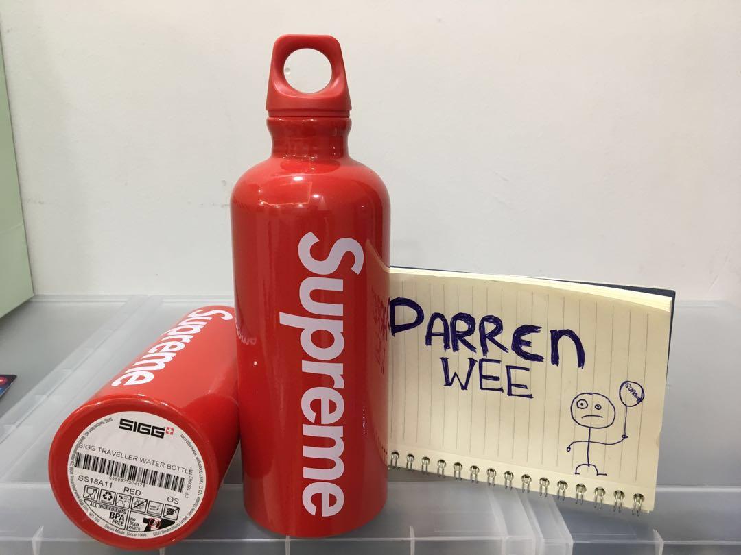 Supreme x SIGG Water Bottle, Men's 