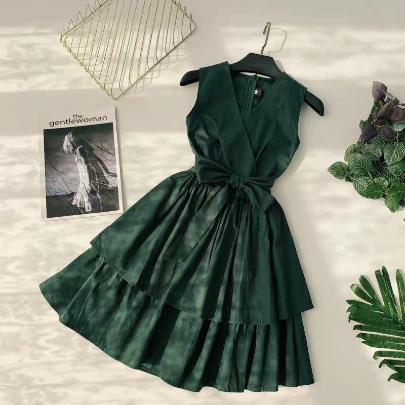 vintage attire semi formal