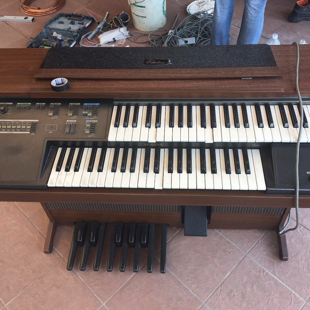 リサイクルショップどりーむ荒田店】 5842 ピアノ YAMAHA Electone EL