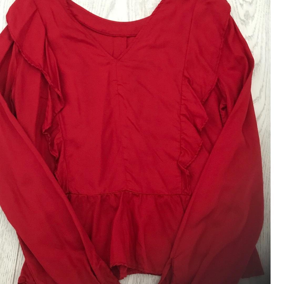 Zara Red Ruffle Long Sleeve Blouse Women S Fashion Clothes Tops On Carousell Ruffled dress elegant flower on the collar cotton material sizes available: