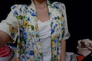 floral 90’s blazer