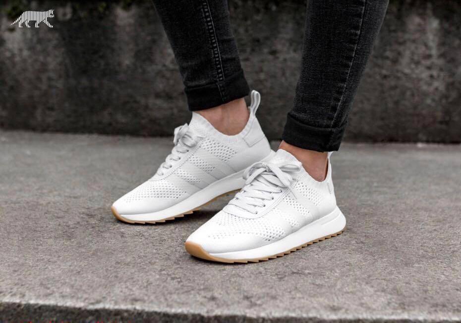 adidas flashback sneaker white