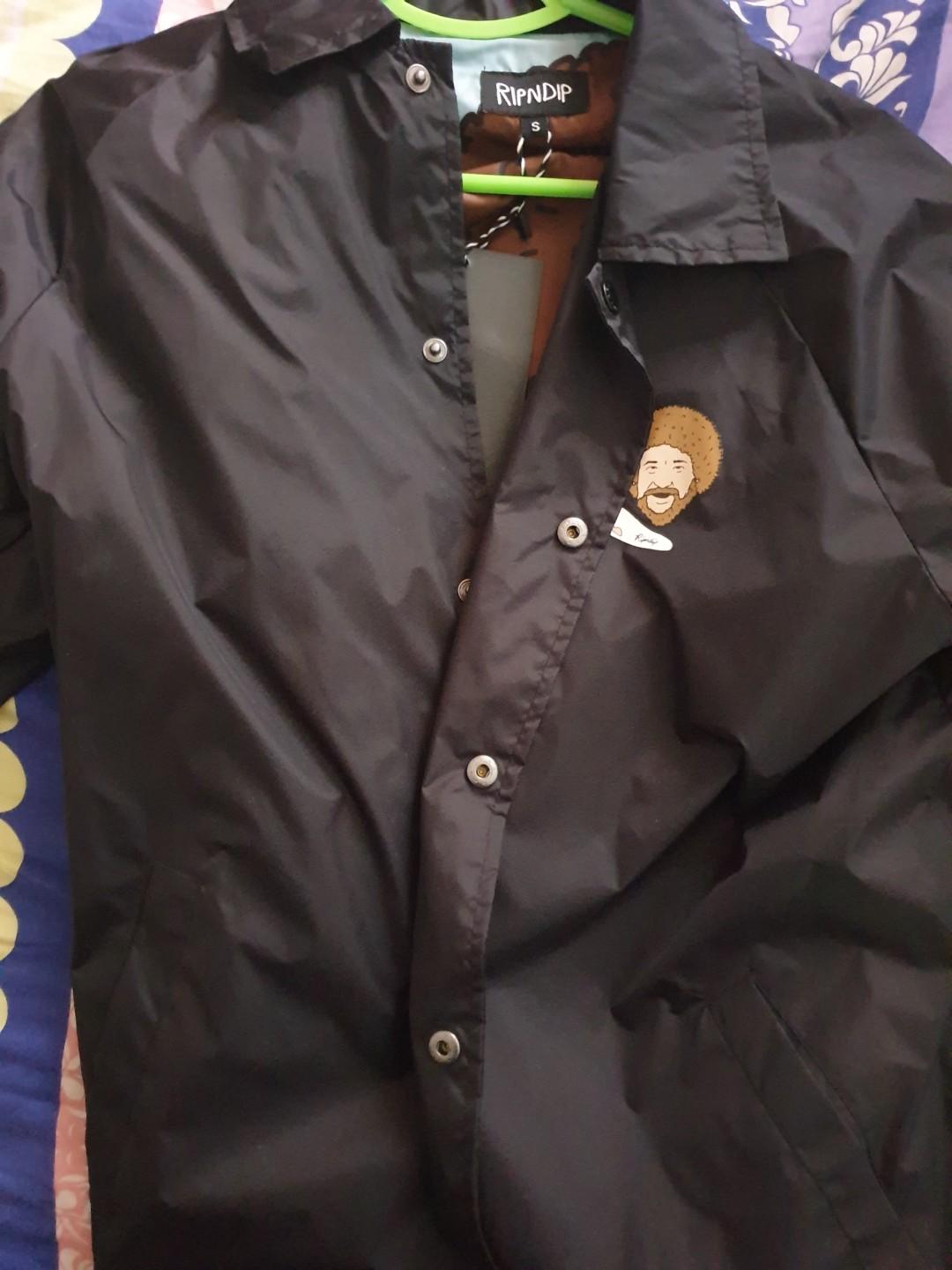 Beautiful mountain coaches jacket top