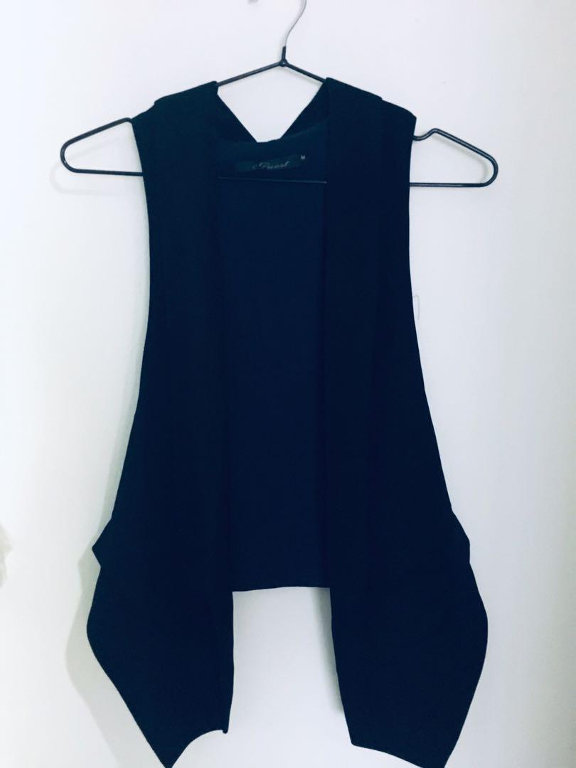 Black drape Vest, Women's Fashion, Tops, Other Tops on Carousell