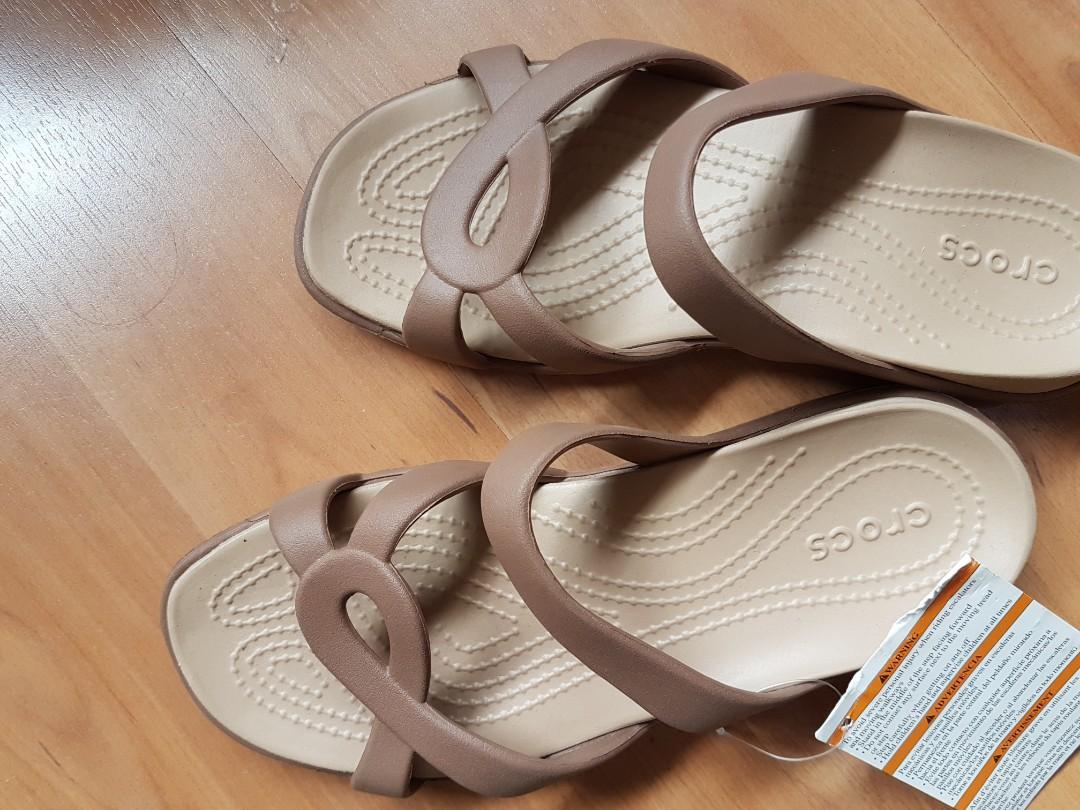 crocs womens 7