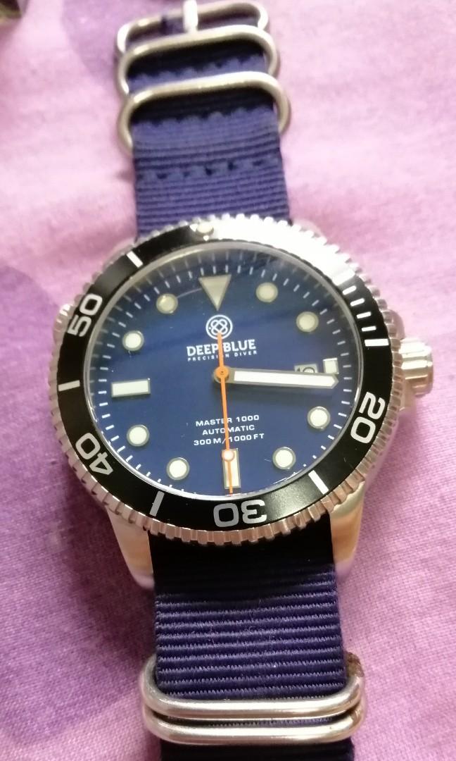deep blue military diver