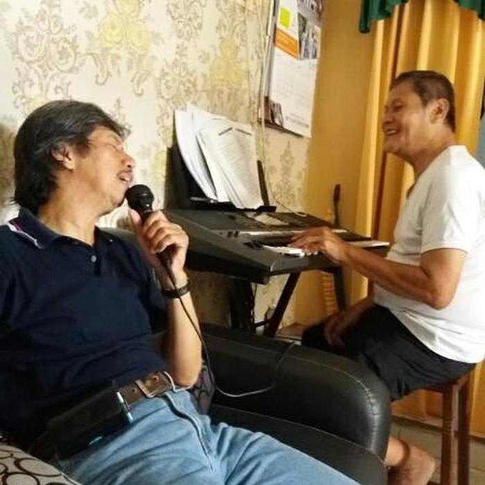 Flashdisk style. Musik dan midi lagu untuk keyboard yamaha psrs, Musik