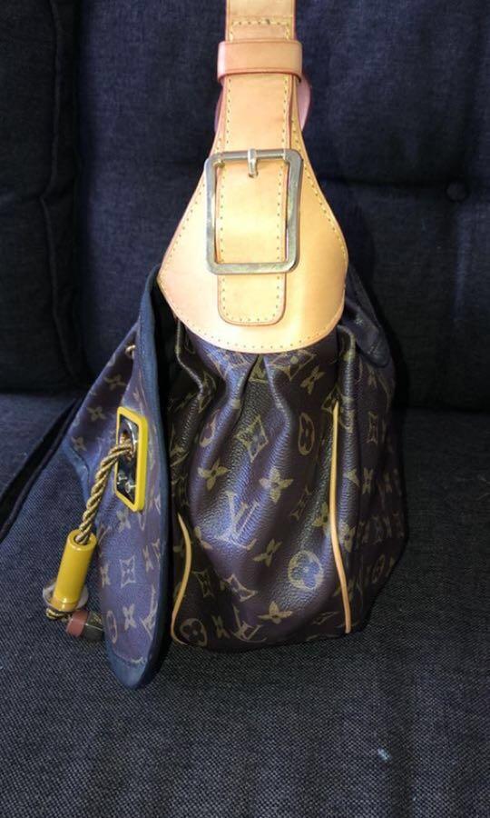 Louis Vuitton Monogram Madonna Kalahari GM Leather Shoulder Bag