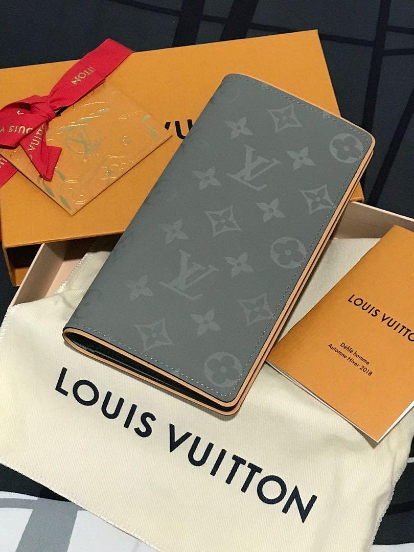 Louis Vuitton Monogram Titanium Brazza Wallet, Barang Mewah, Tas & Dompet  di Carousell