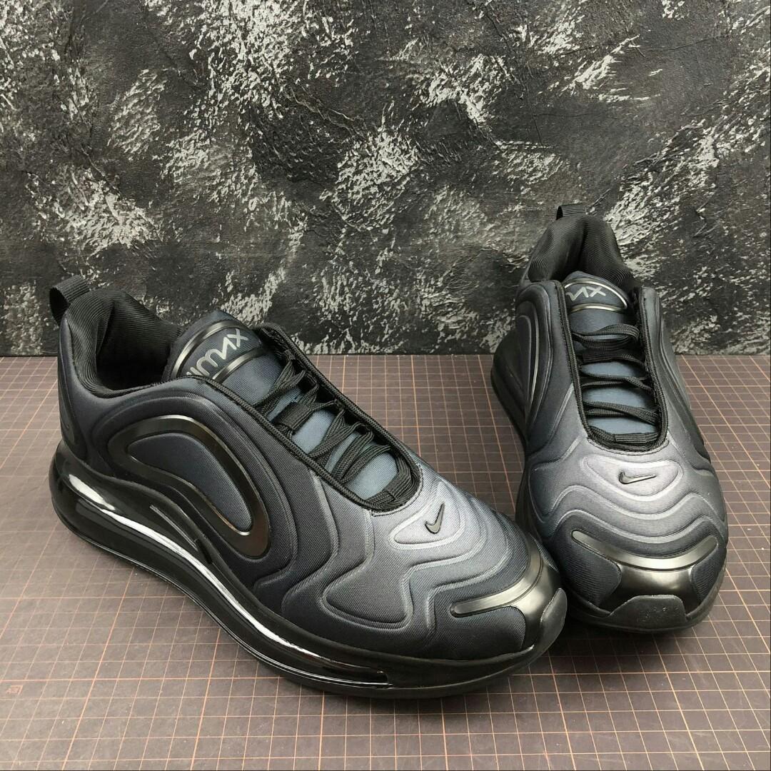 Nike Air Max 720 Triple Black