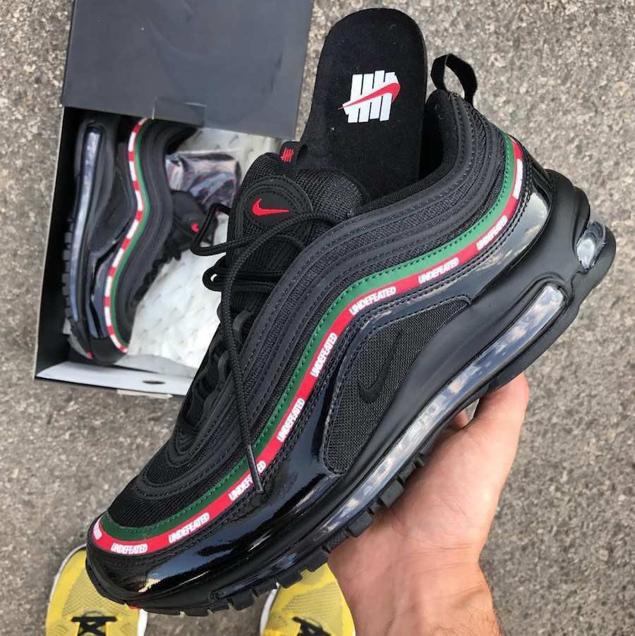 nike am 97 undefeated
