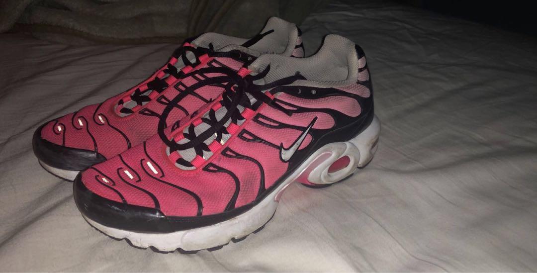 pink tns