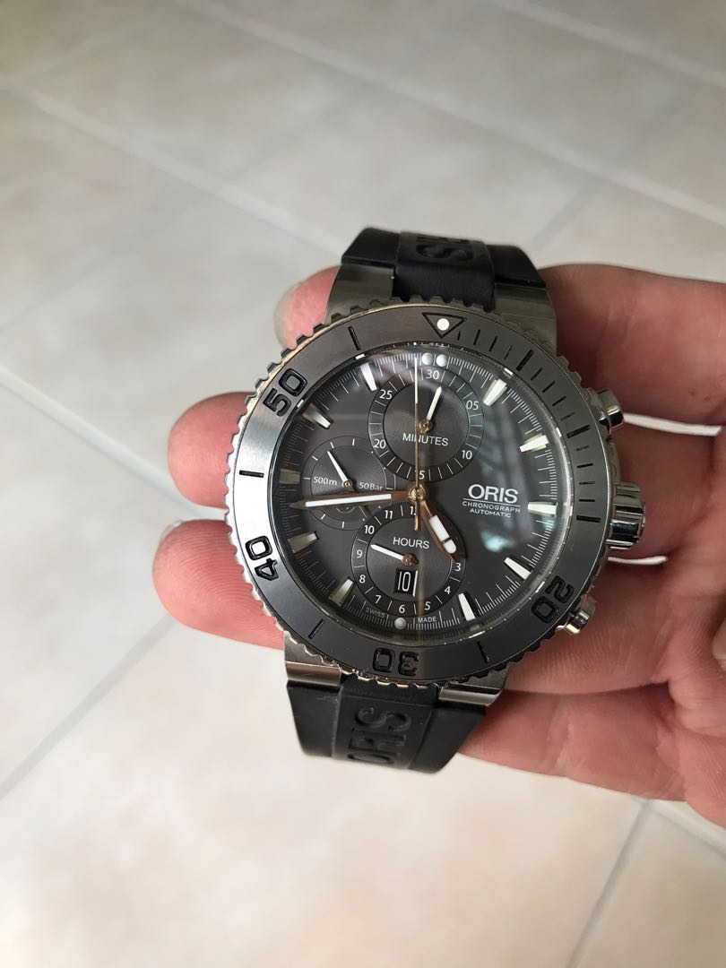oris aquis chronograph titanium