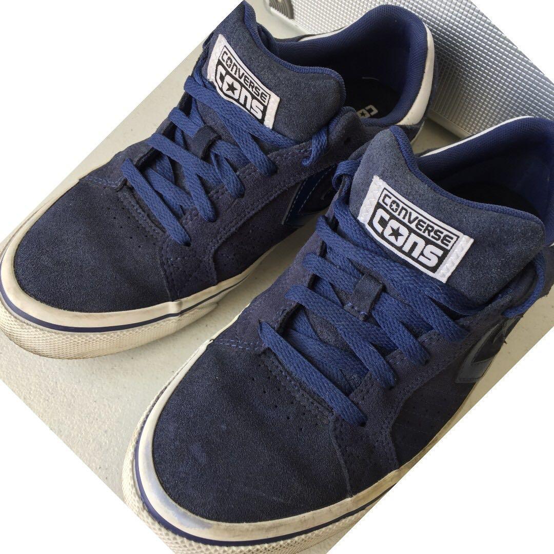 Pre-loved Converse Cons One Star Navy Blue (Very Affordable), Men's  Fashion, Footwear, Sneakers on Carousell