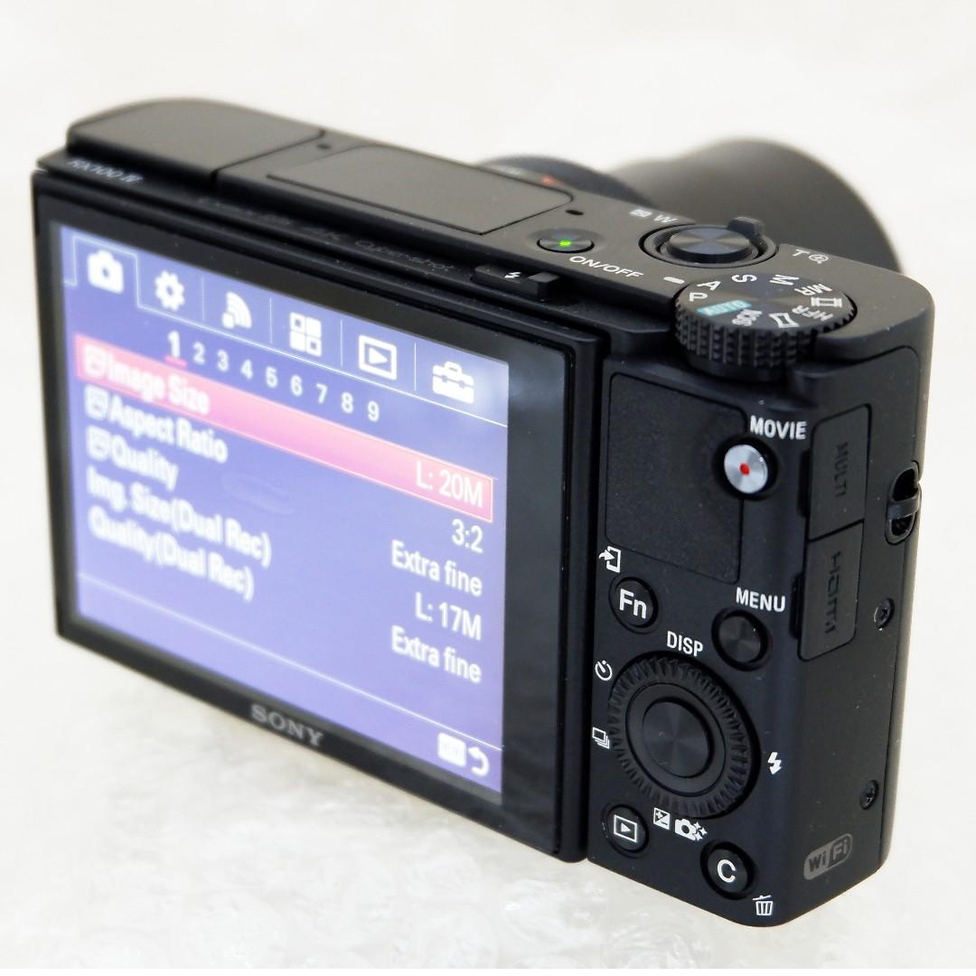 Sony RX 100 IV (MK 4) with box packaging, Photography, Cameras on Carousell
