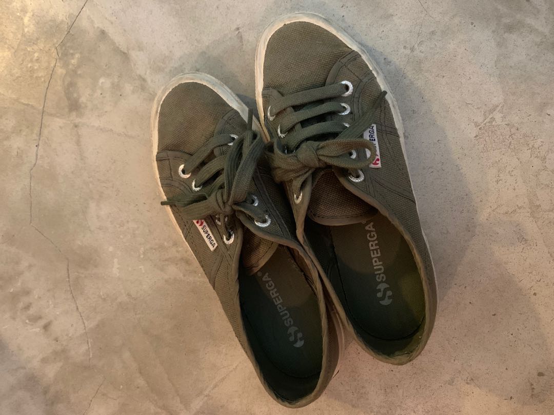 superga khaki