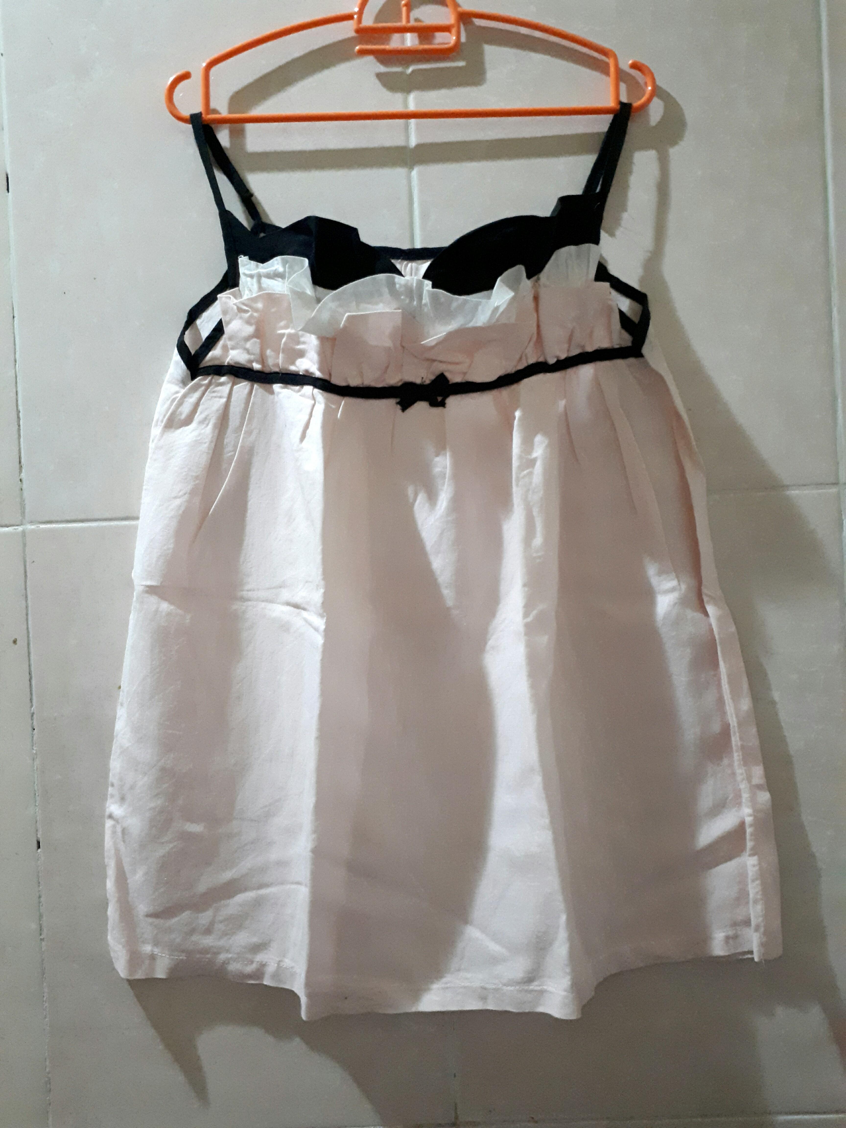 Tank top imut ala korea Fesyen Wanita Pakaian Wanita Atasan di
