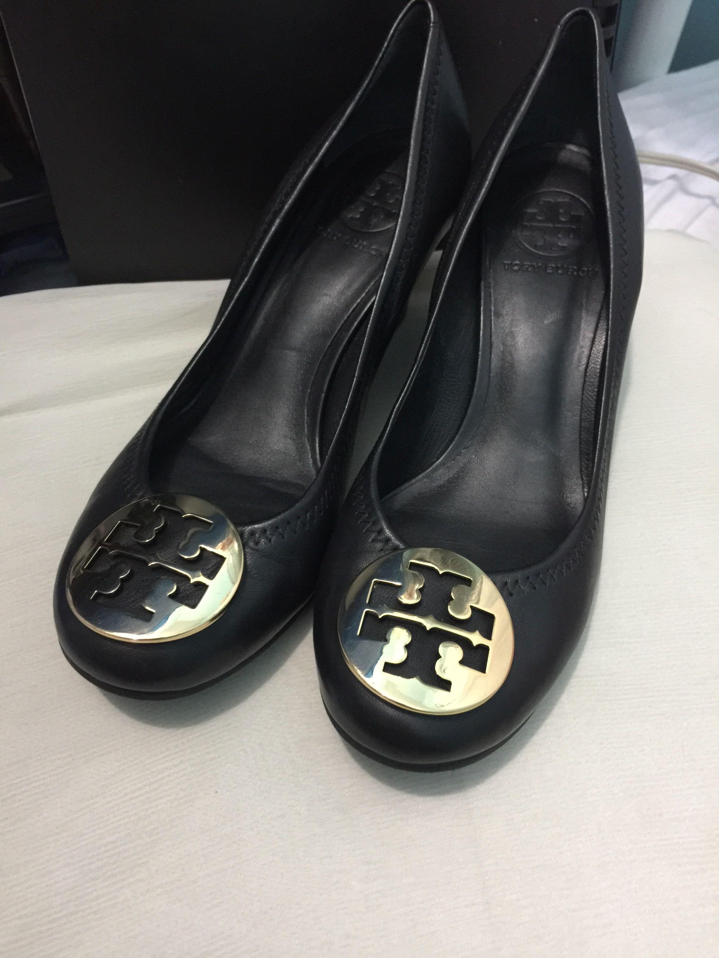 Tory burch sally outlet