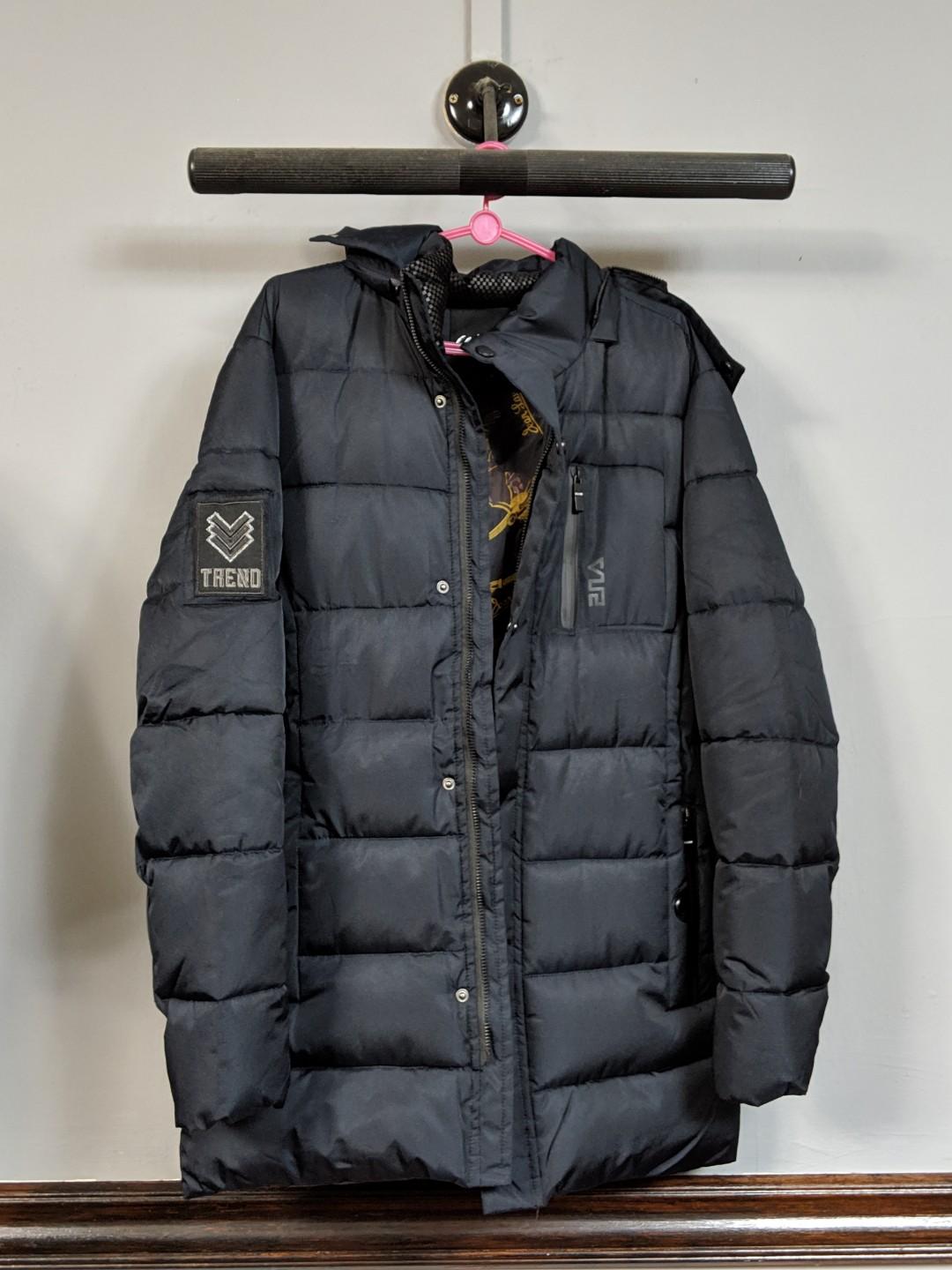 Winter Jacket (Category: Coats, Jackets and Outerwear) located in Singapore. Submitted by fzazmn_ (Listing ID 222028224, Image 1). Description: For 5 Degrees Celsius or warmer. Used once. One fake chest pocket. 2 side pockets. One inner chest pocket. Negotiable.