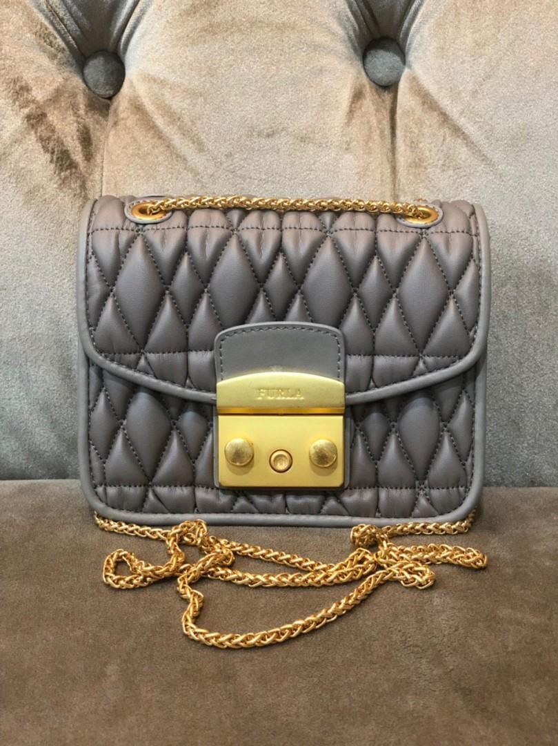Furla metropolis cometa store
