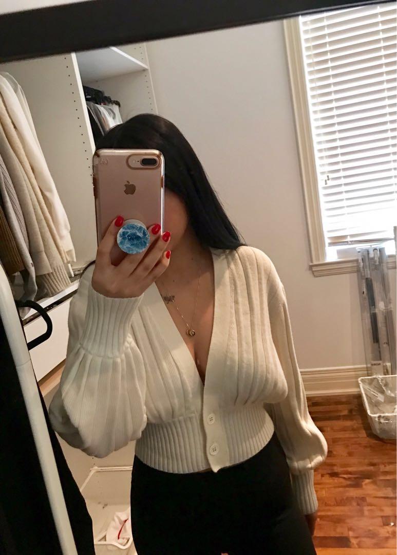 Aritzia Wilfred Thais Cardigan in Oak S Women s Fashion Clothes on Carousell