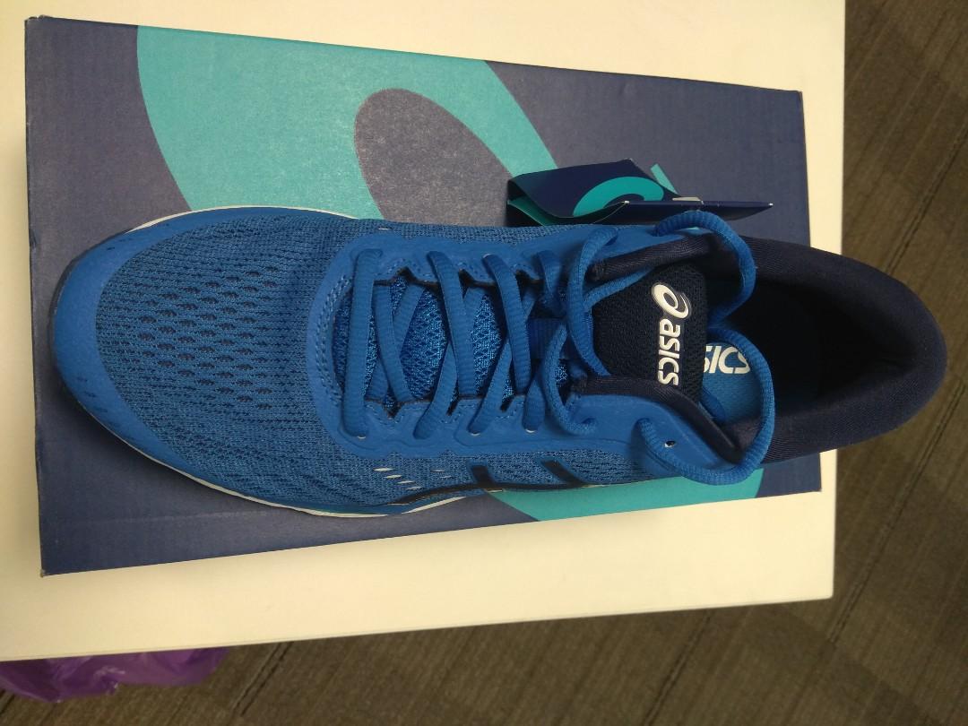Asics kayano 24 for flat feet hotsell