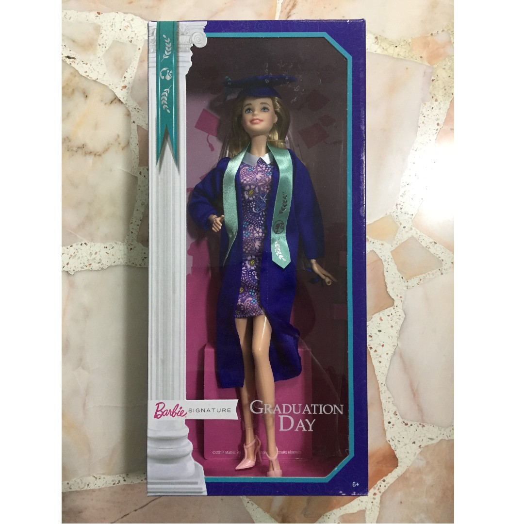 2019 graduation barbie