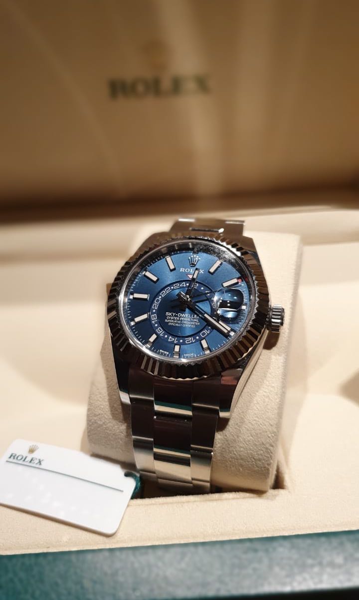 Harga jam sales rolex sky dweller